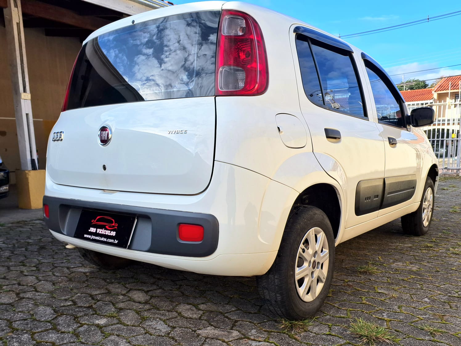 Fiat Uno Vivace 1.0 2015