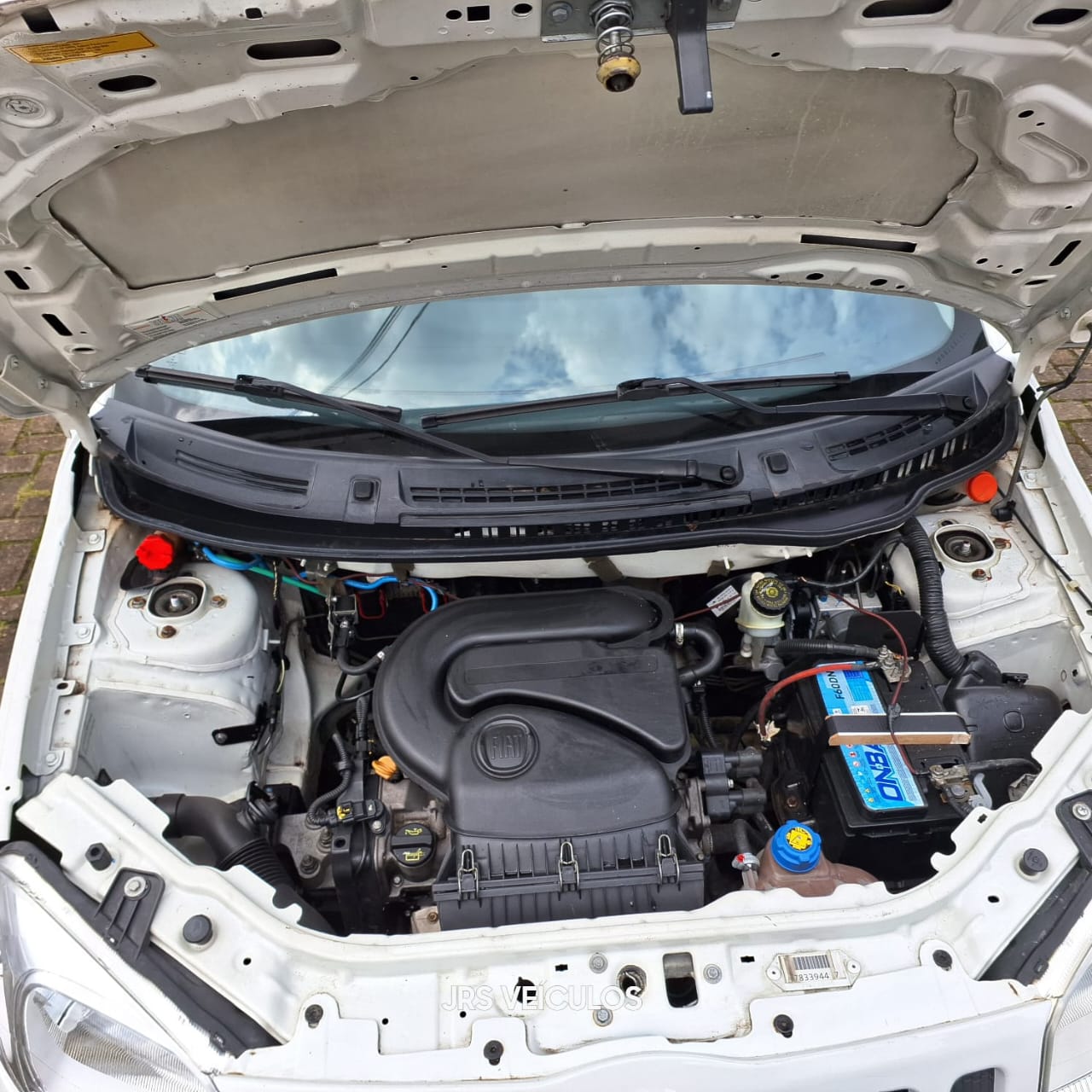 Fiat Uno Vivace 1.0 2015